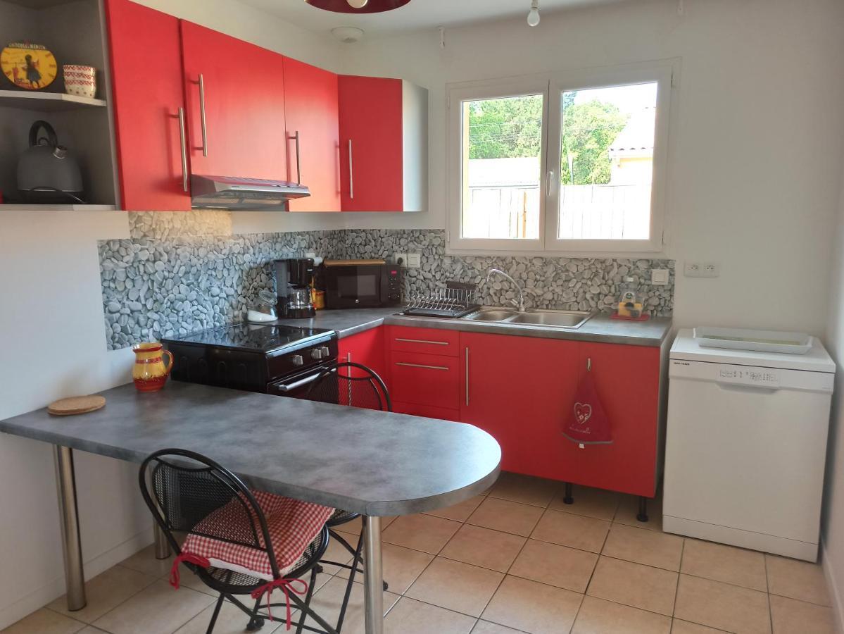 Location 4-6 Personnes Villa Grayan-et-l'Hopital Eksteriør bilde